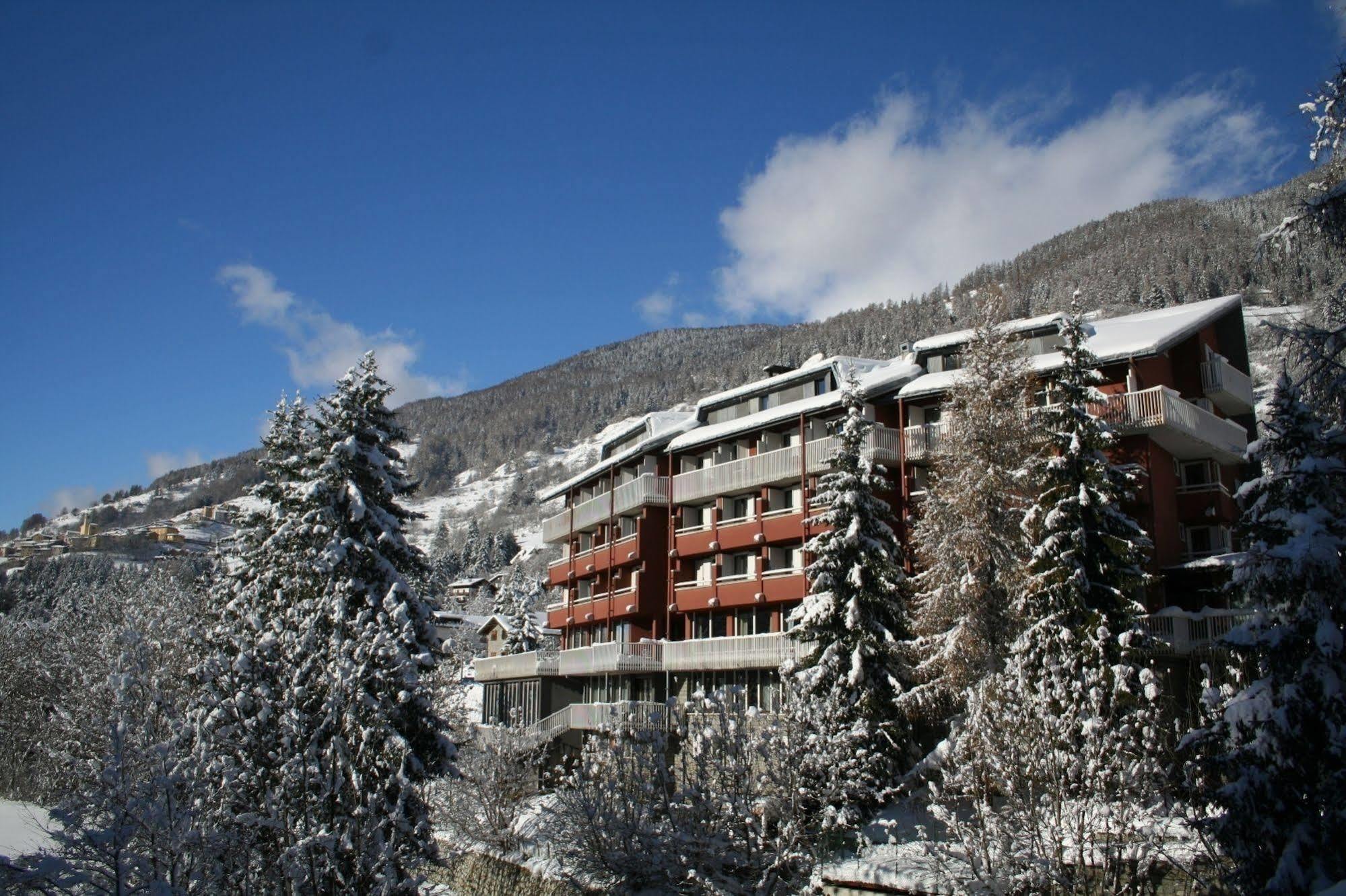 Hotel Mirella Понте-ди-Леньо Экстерьер фото